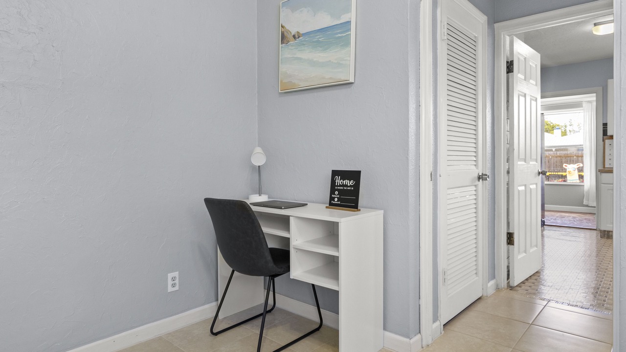 Photo of Bedroom in Mango Groves
