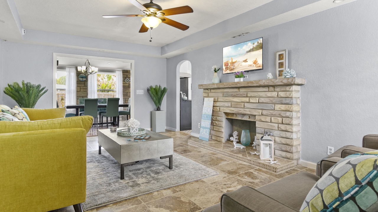 Photo of Livingroom in Mango Groves