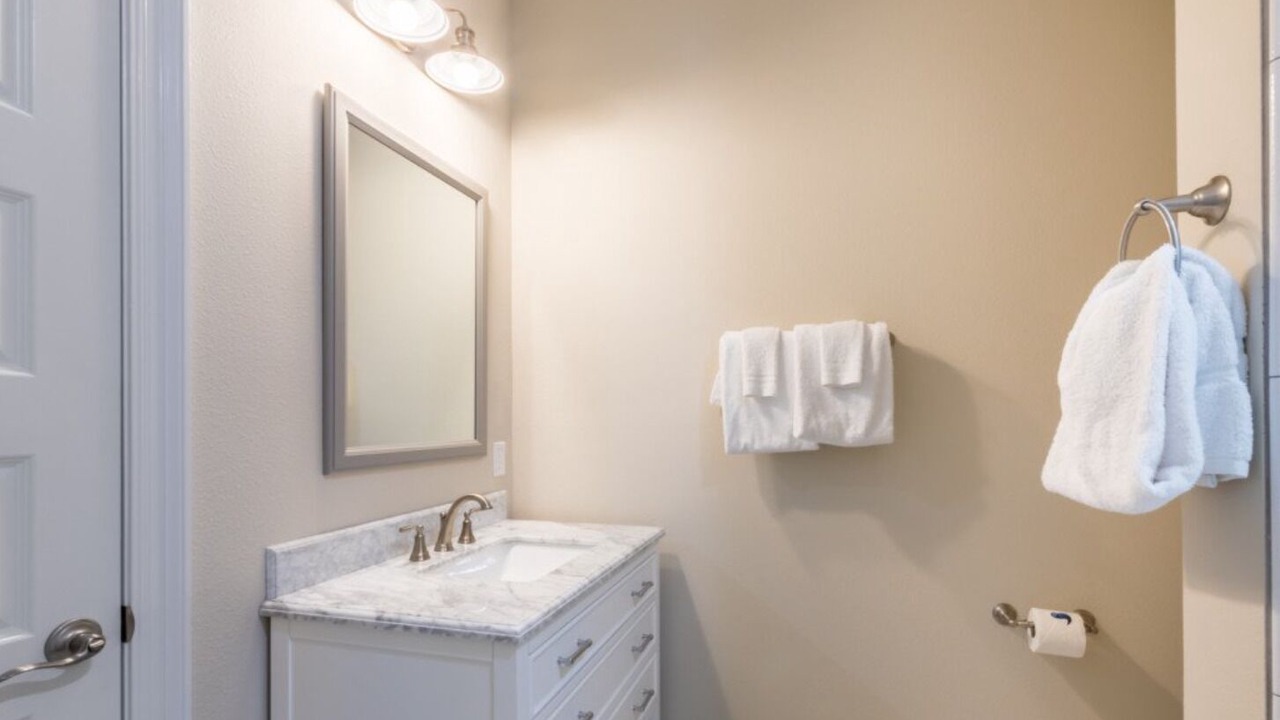 Photo of Bathroom in Sunset Pass