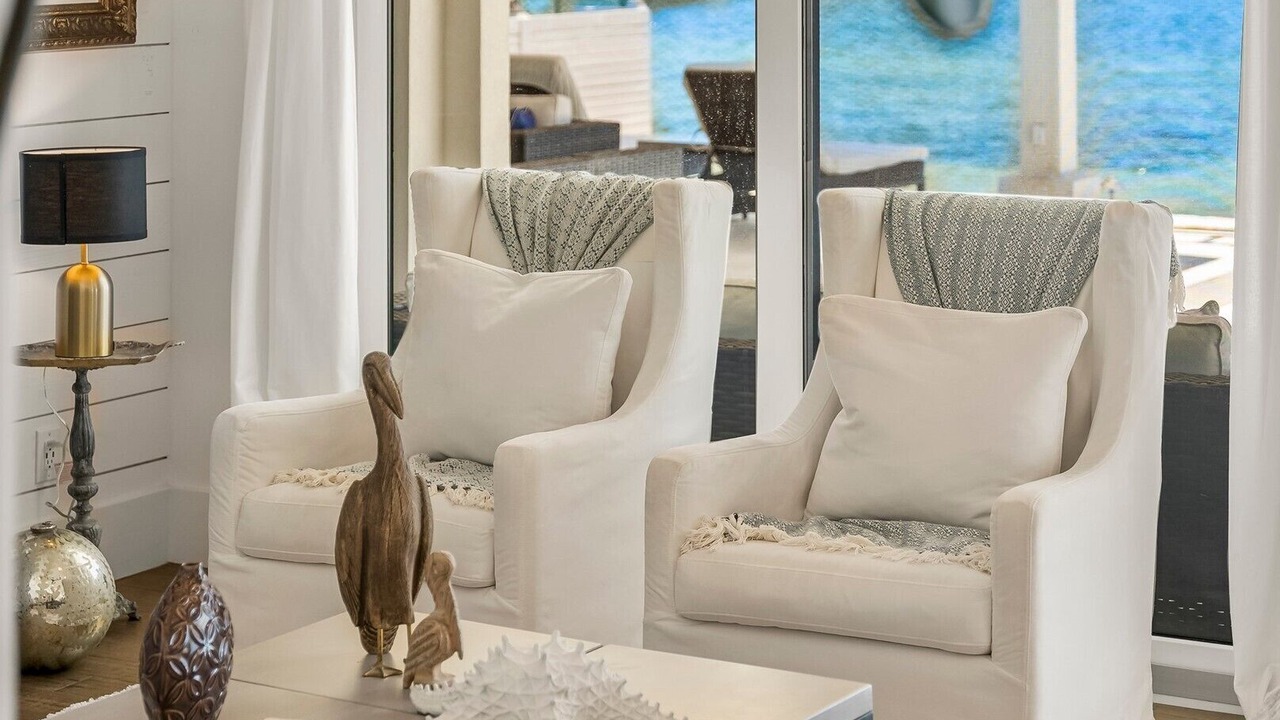 Photo of Livingroom in Gwaltney Estate