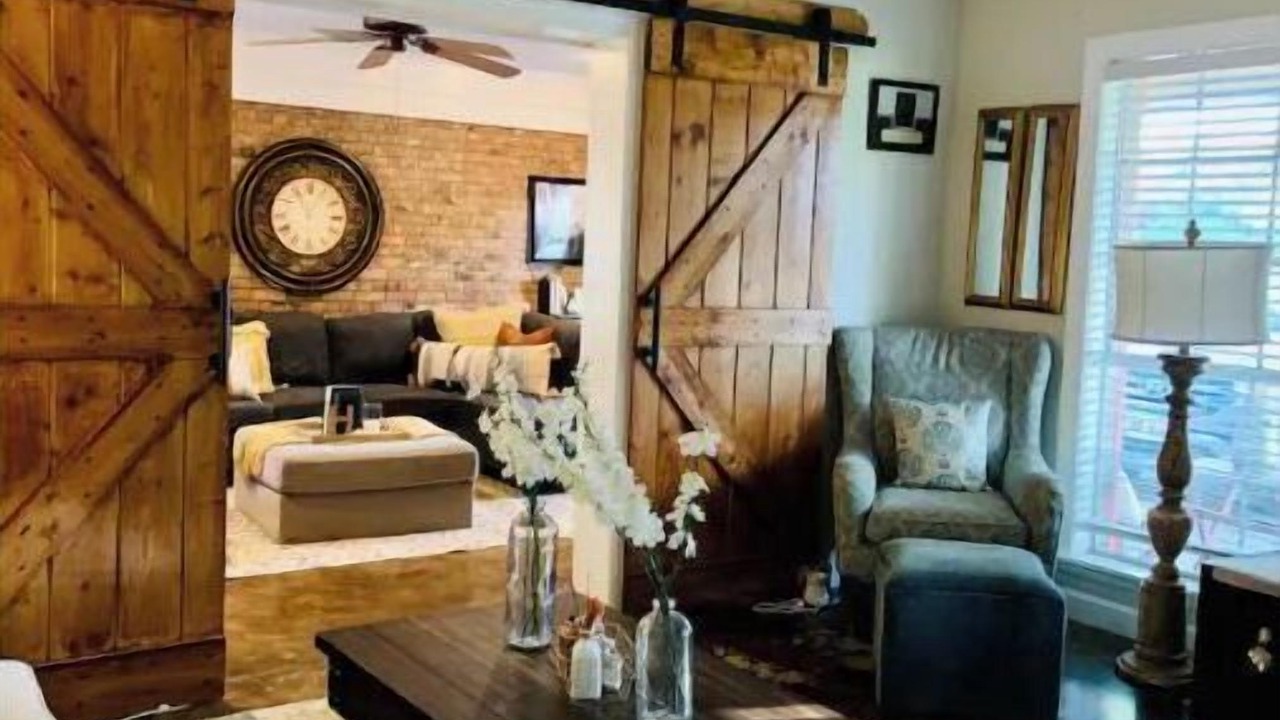Photo of Livingroom in Greenwood