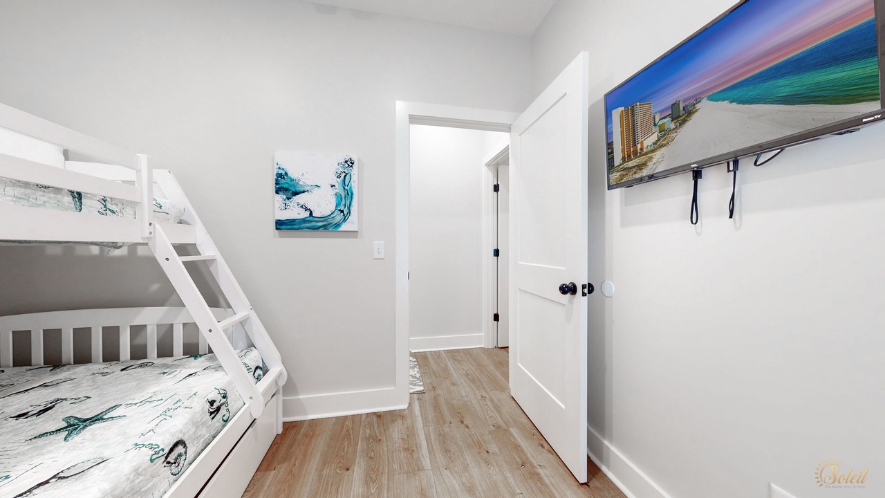 Photo of Bedroom in Riviera Beach
