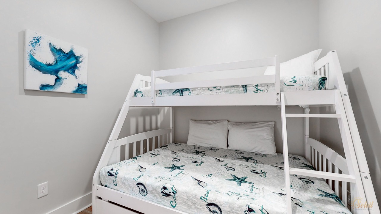 Photo of Bedroom in Riviera Beach