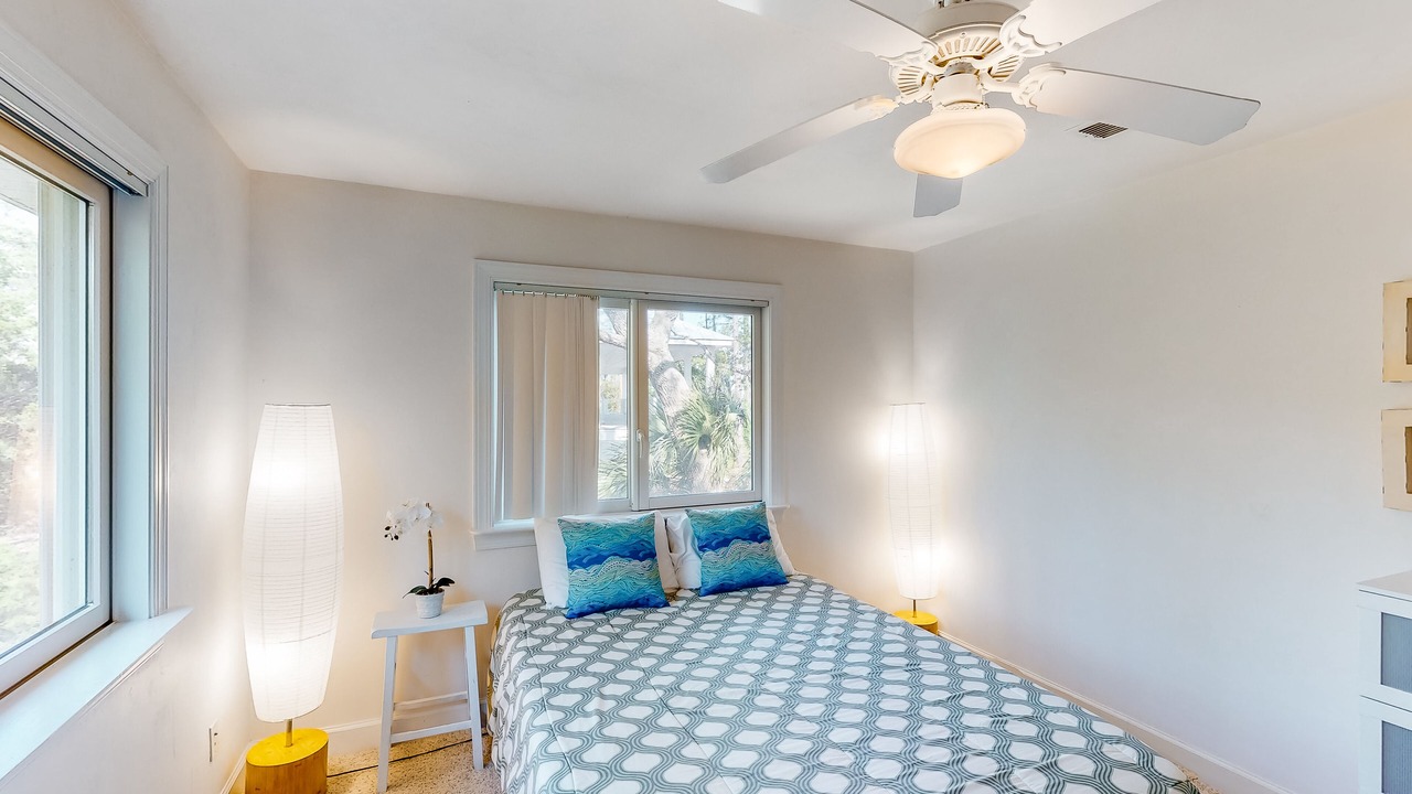Photo of Bedroom in Eastpoint