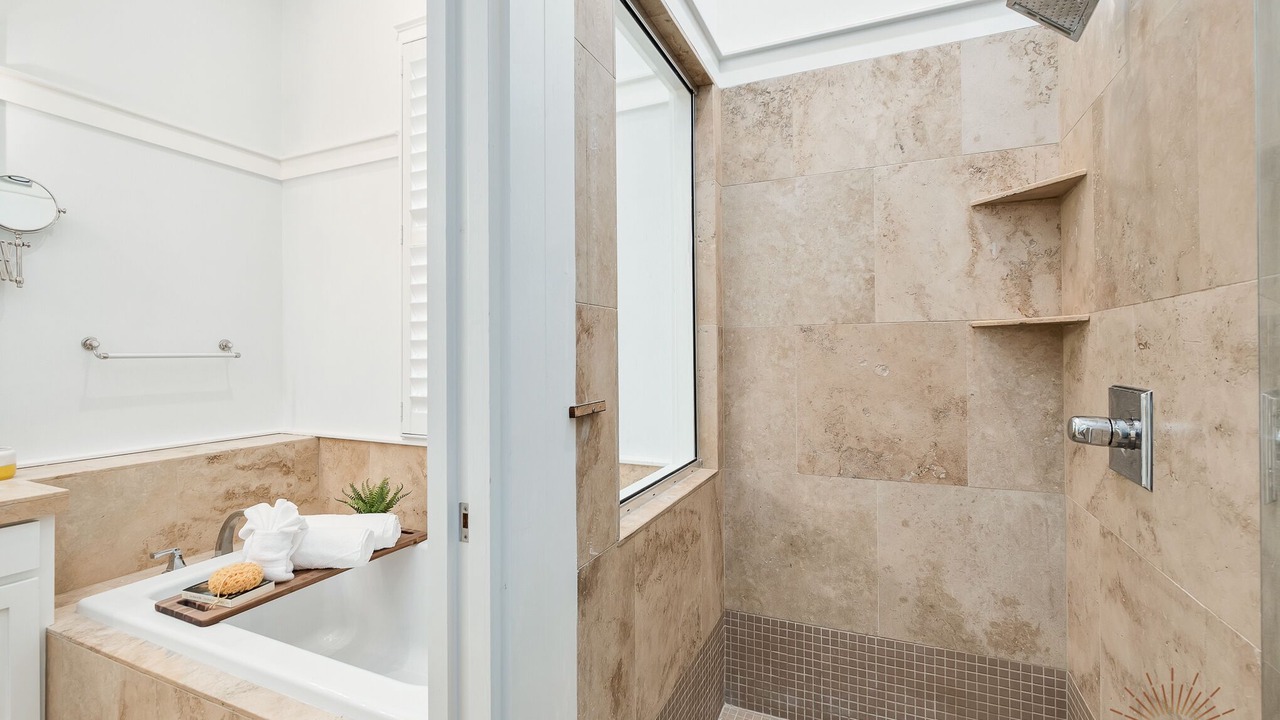 Photo of Bathroom in Delos