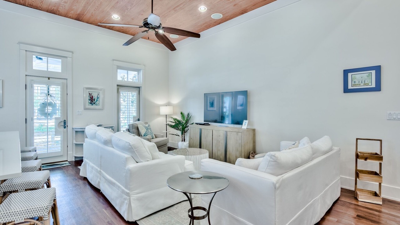 Photo of Livingroom in Forest District