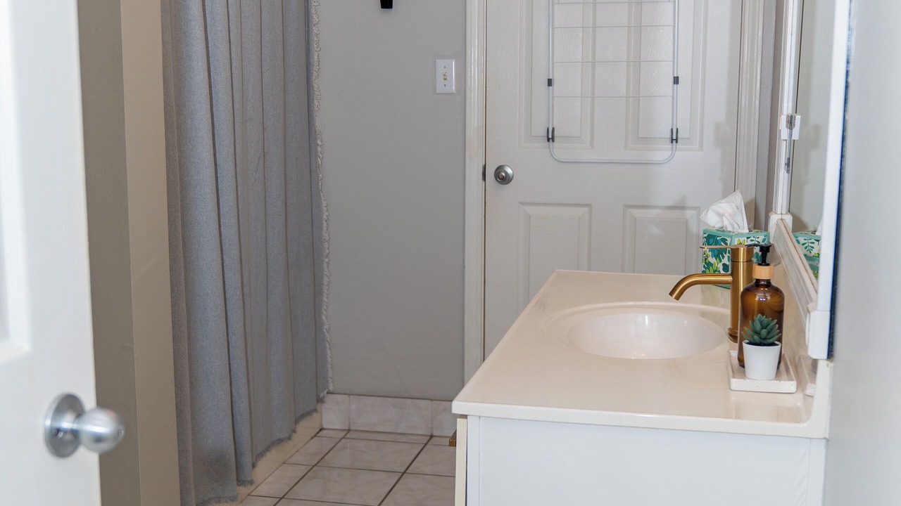 Photo of Bathroom in Fort Walton Beach - Destin