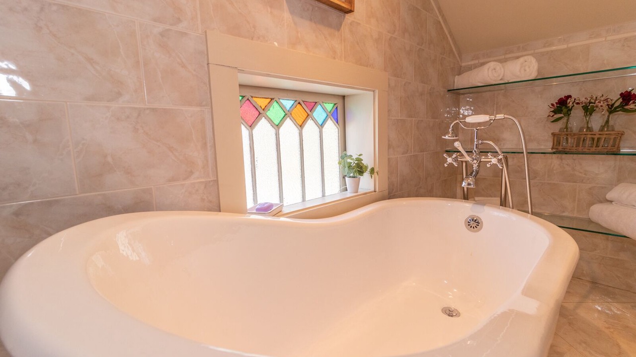 Photo of Bathroom in Madisonville