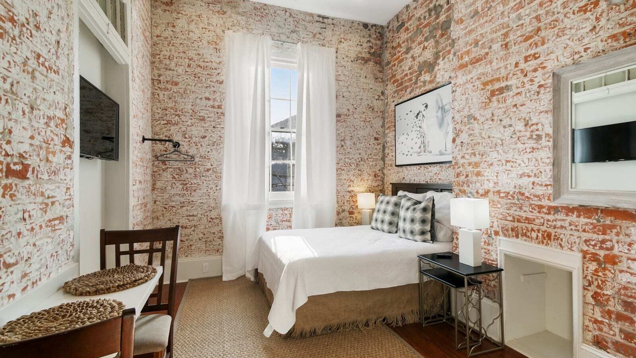 Photo of Bedroom in Faubourg Marigny