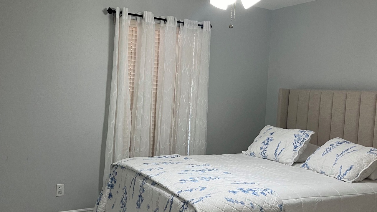 Photo of Bedroom in North Naples
