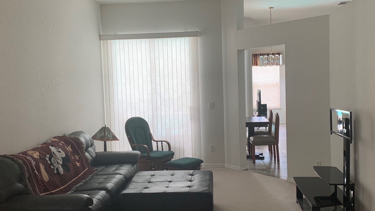 Photo of Livingroom in Plant City