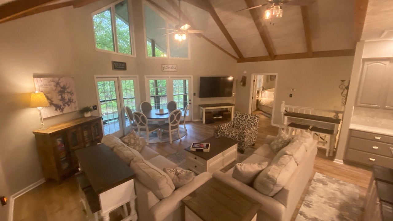 Photo of Bedroom in Dadeville