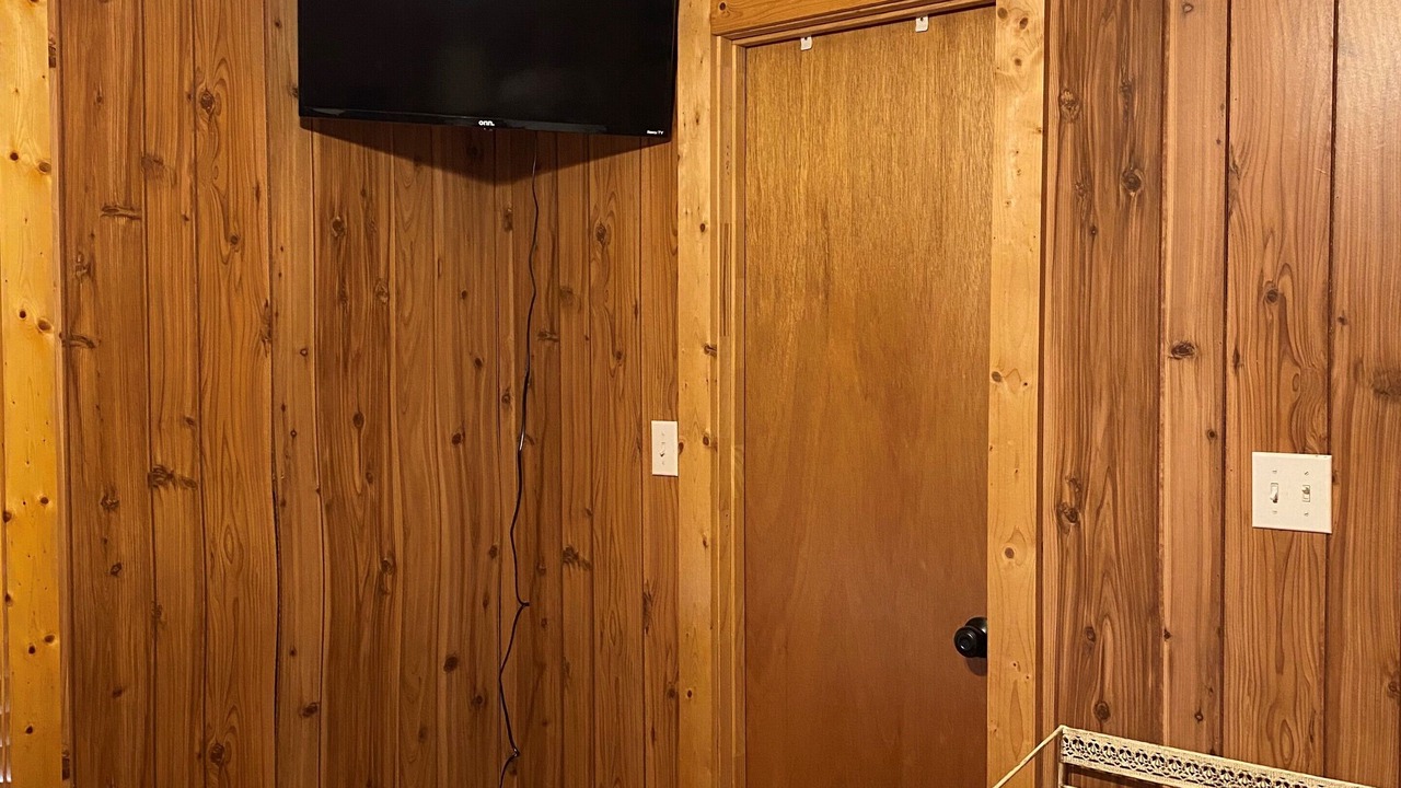 Photo of Bedroom in Batesville