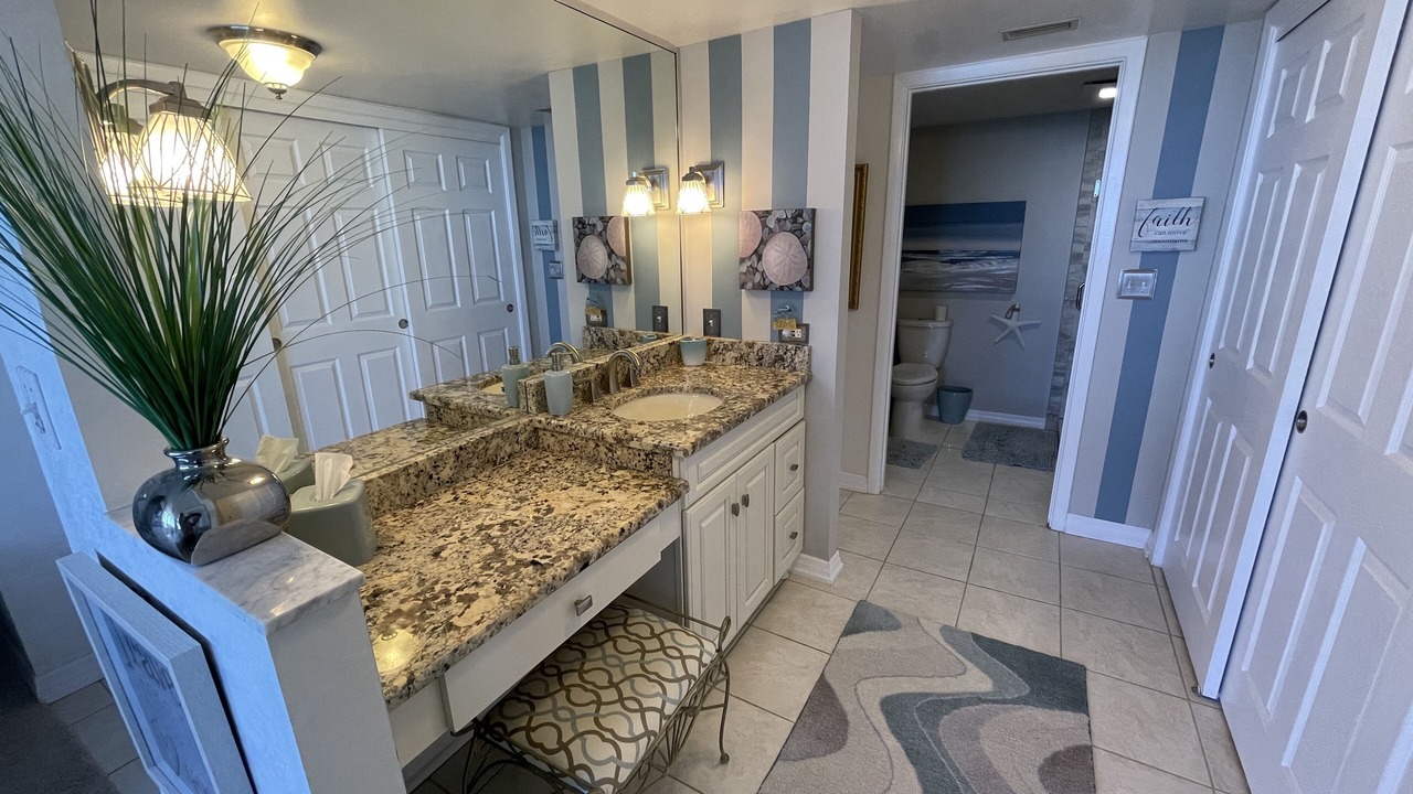 Photo of Bathroom in Seabreeze Park