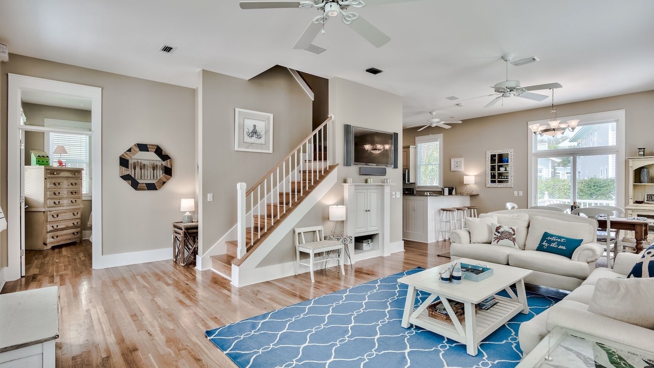 Photo of Livingroom in Sunnyside