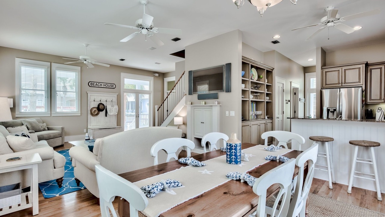 Photo of Livingroom in Sunnyside