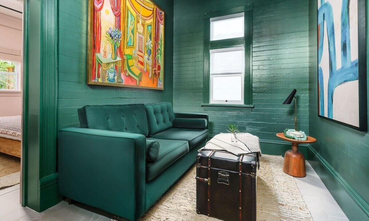 Photo of Bedroom in Historic Seaport