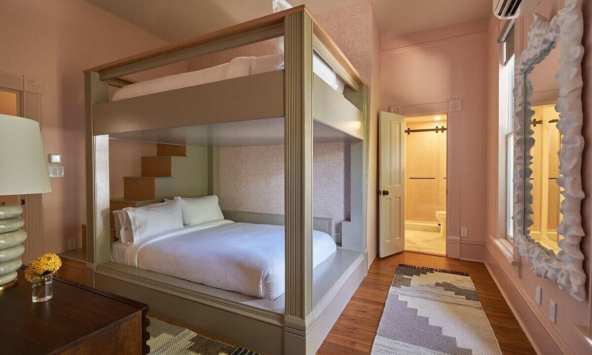 Photo of Bedroom in Historic Seaport