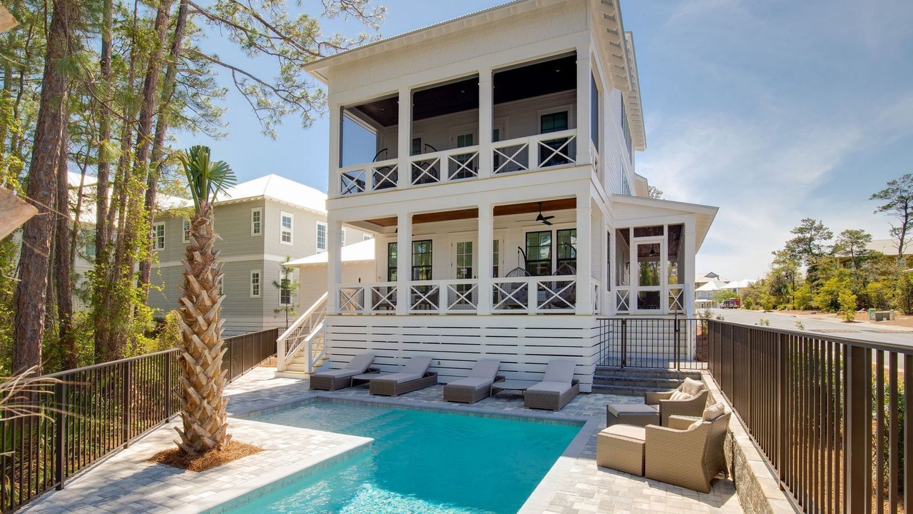 Photo of Outdoor in Lakeside at Blue Mountain Beach