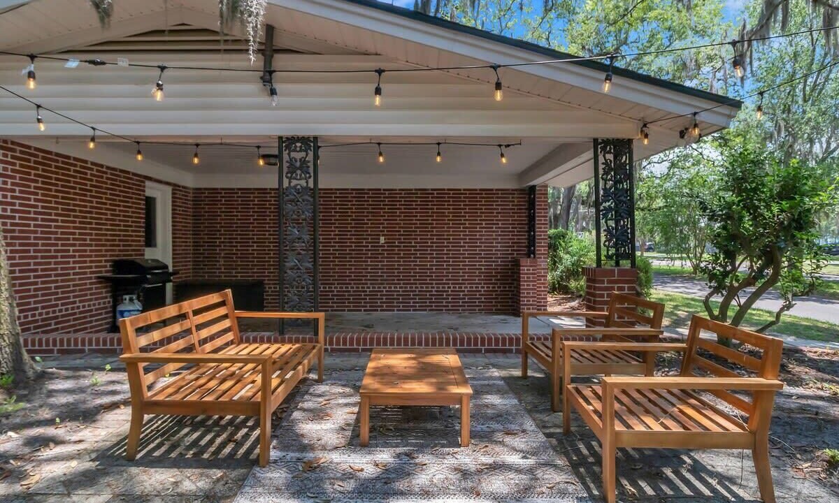 Photo of Outdoor in Avondale
