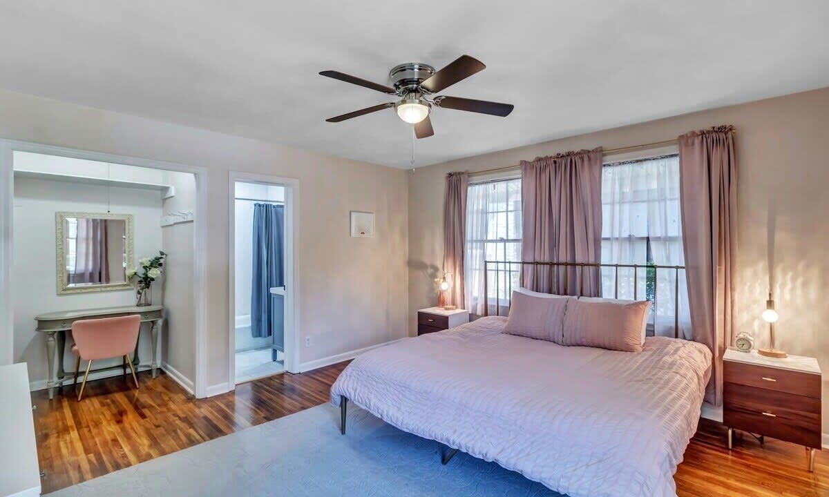 Photo of Bedroom in Avondale
