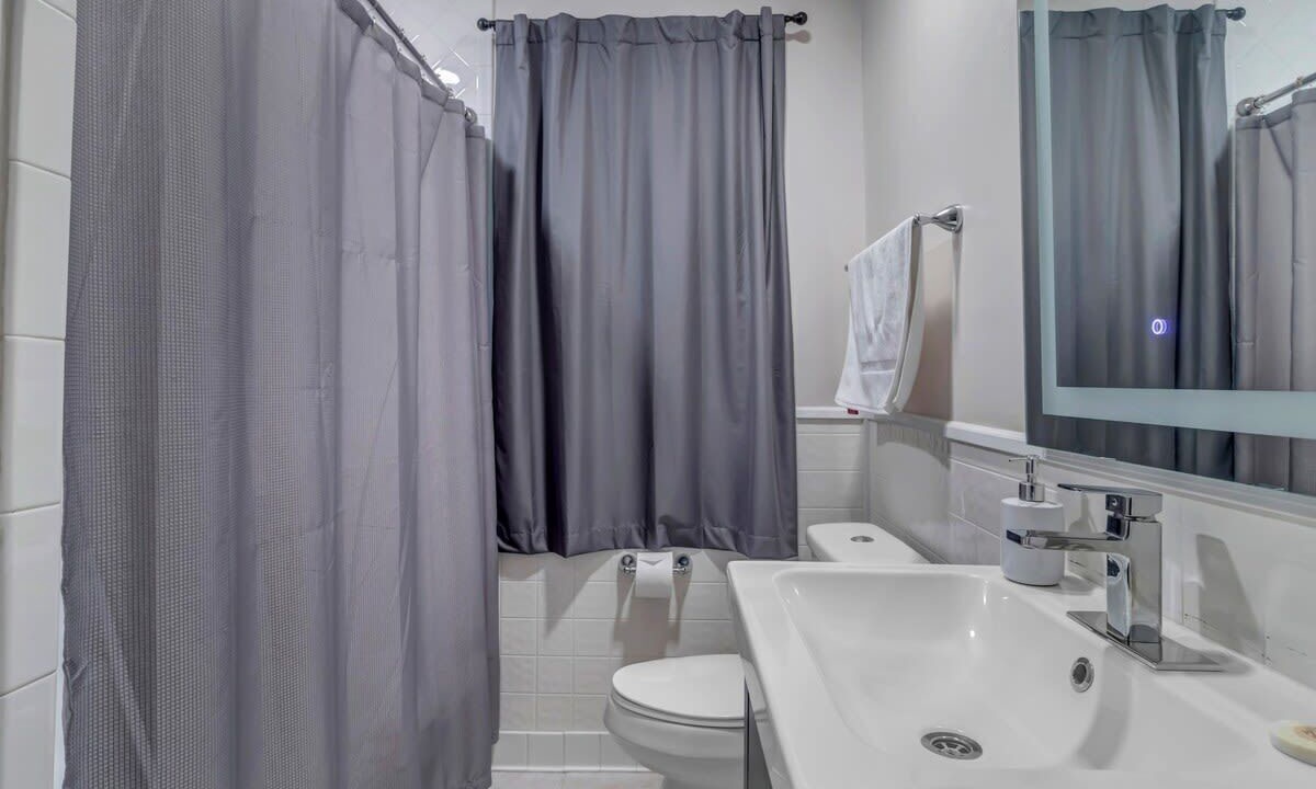 Photo of Bathroom in Avondale