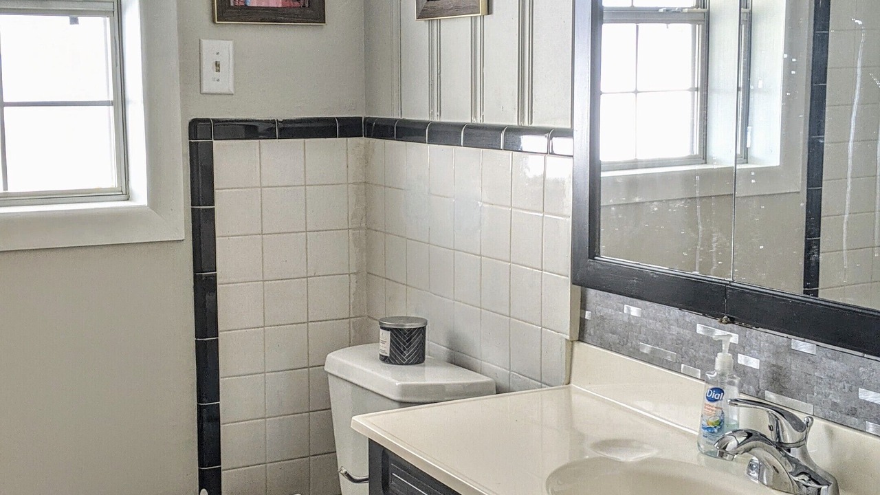 Photo of Bathroom in Kiska Beach