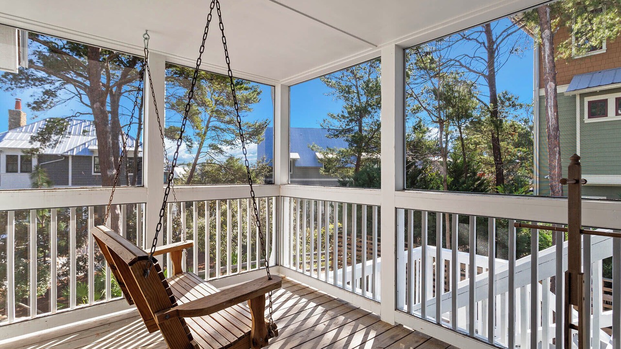 Photo of Patio Balcony in Gulfview Heights