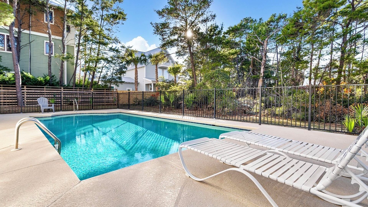 Photo of Outdoor in Gulfview Heights