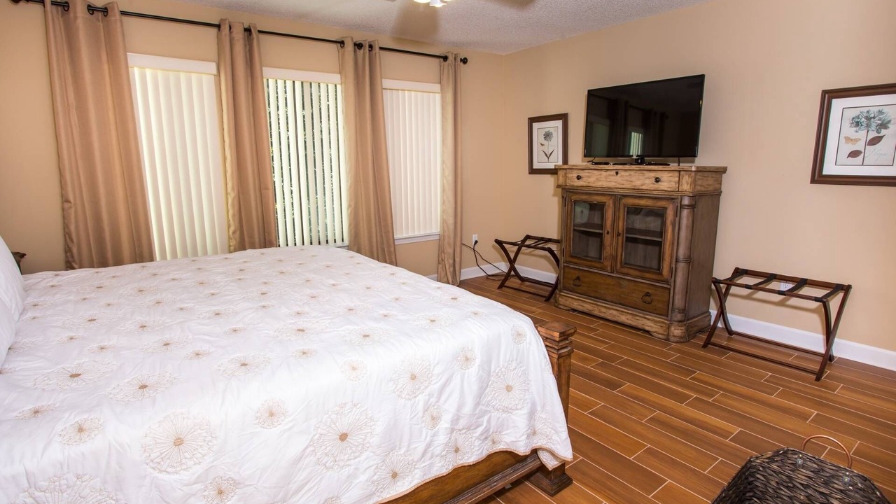 Photo of Bedroom in Niceville