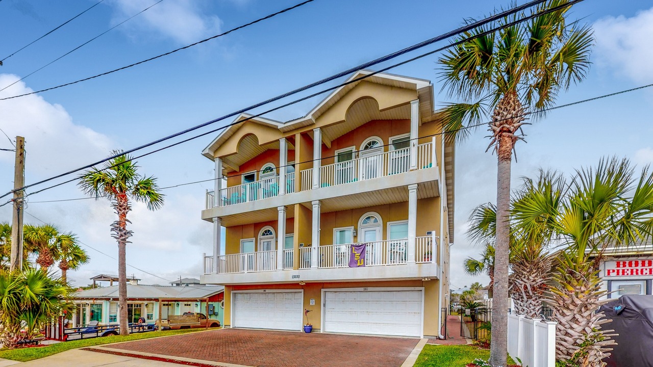 Photo of Outdoor in Bahama Beach