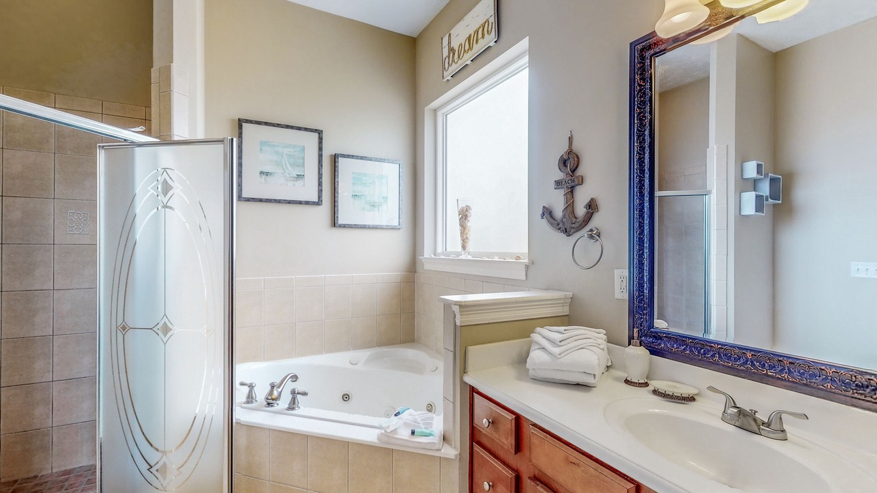 Photo of Bathroom in Bahama Beach