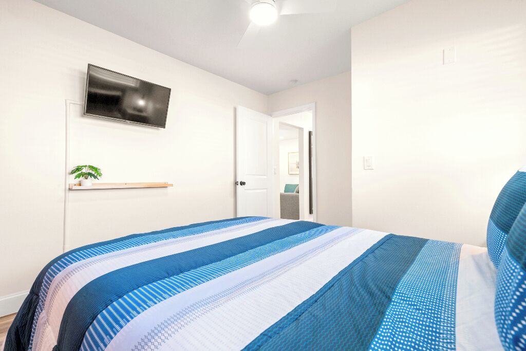 Photo of Bedroom in Treasure Island