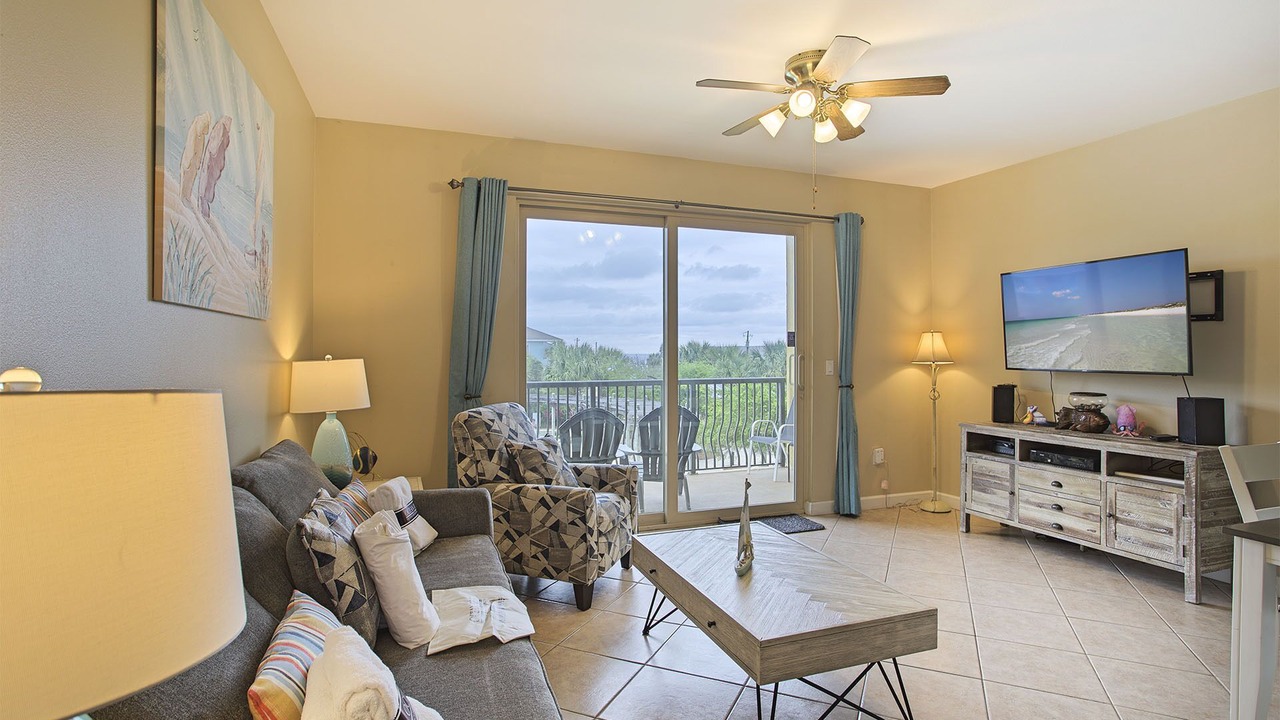 Photo of Bedroom in Miramar Beach