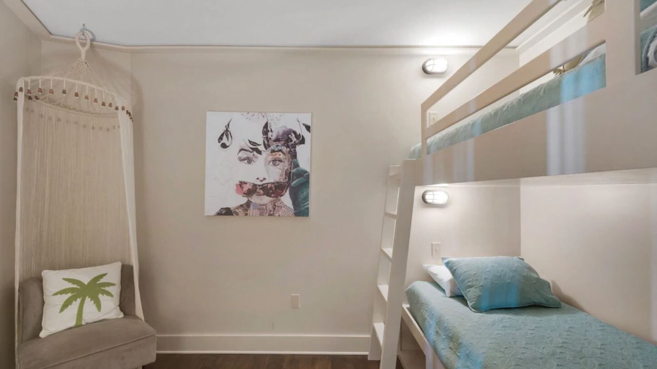 Photo of Bedroom in Seacrest Beach