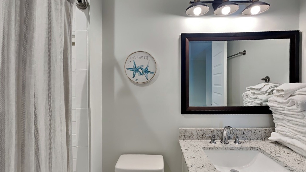 Photo of Bathroom in Lakeside at Blue Mountain Beach