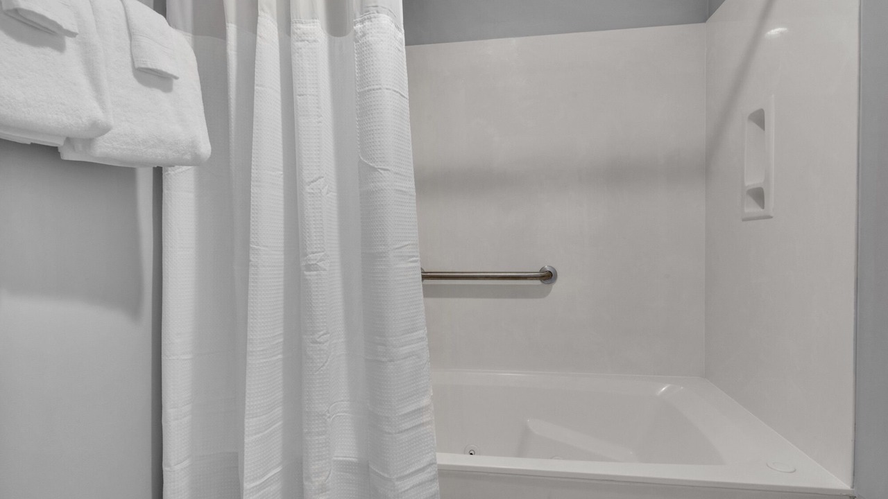 Photo of Bathroom in Navarre Beach