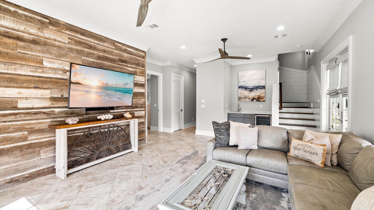 Photo of Bedroom in Seacrest Beach