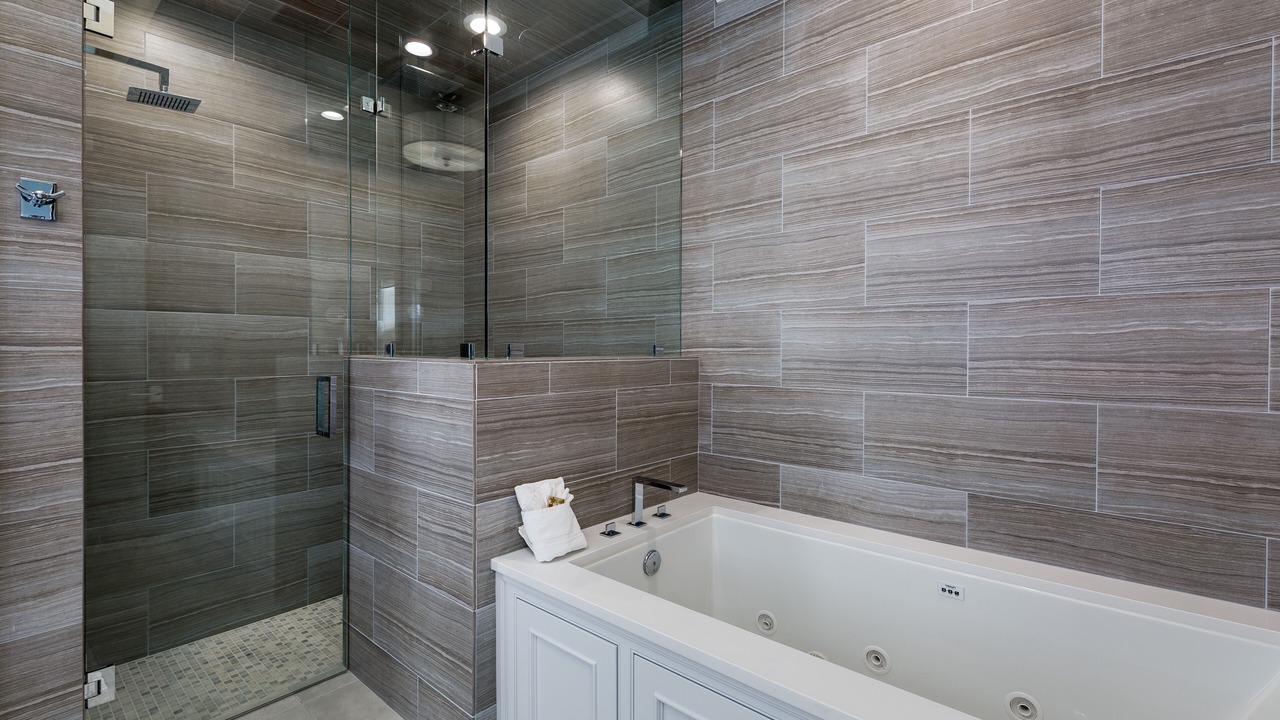 Photo of Bathroom in Destiny Grand Palms