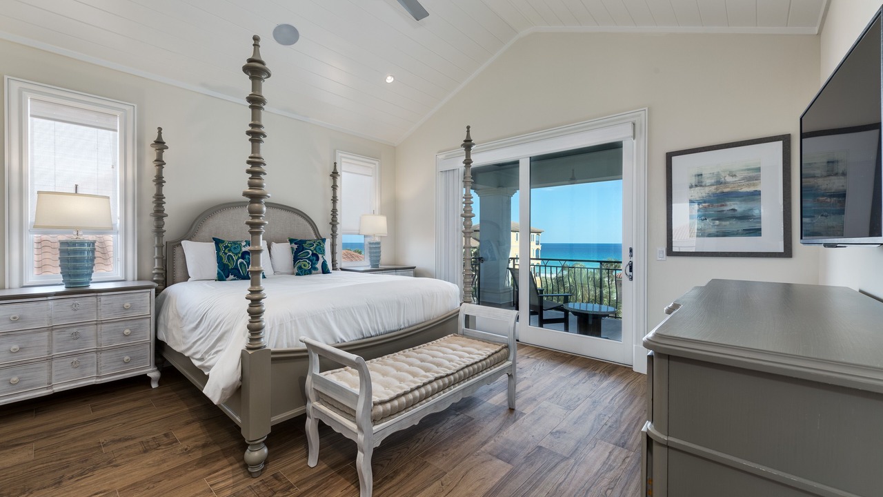 Photo of Bedroom in Destiny Grand Palms