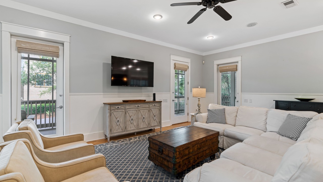 Photo of Livingroom in Cottage District