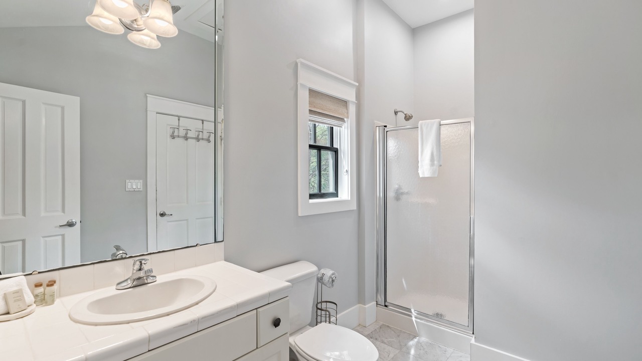 Photo of Bathroom in Cottage District