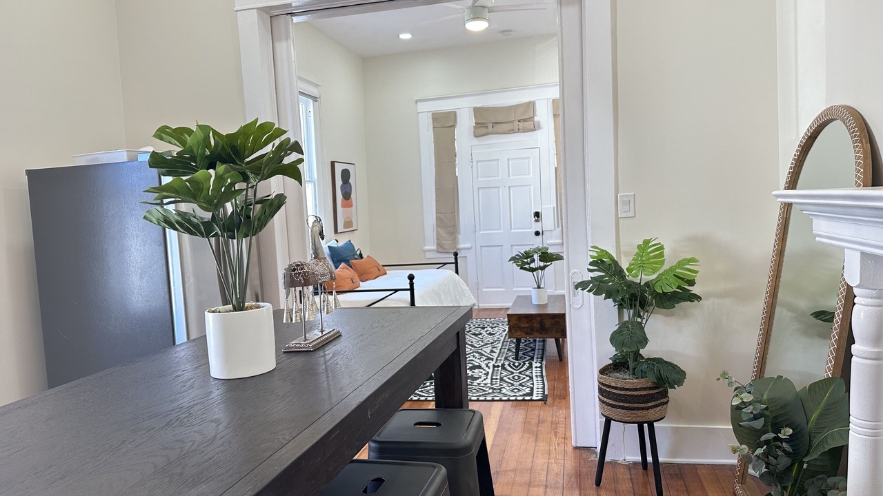Photo of Bedroom in Mid-City