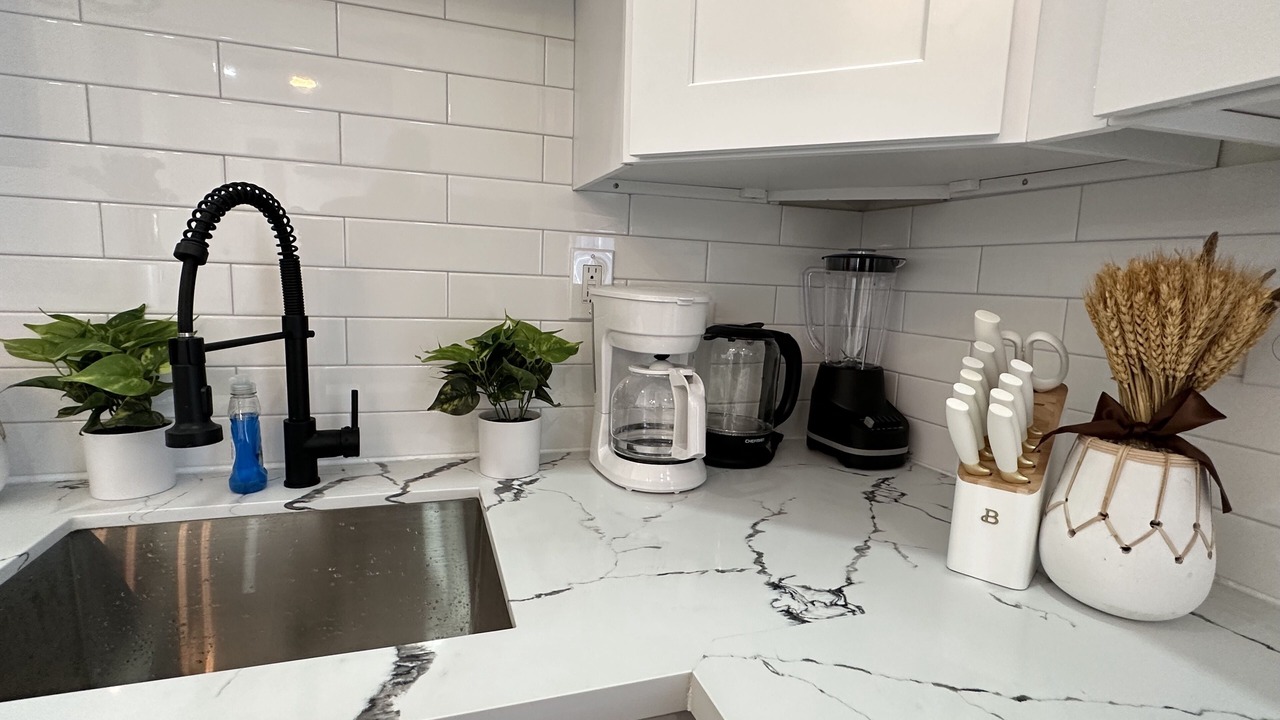 Photo of Kitchen in Mid-City