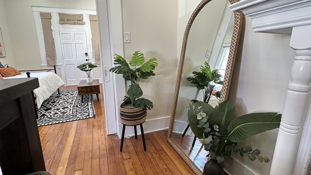 Photo of Bedroom in Mid-City
