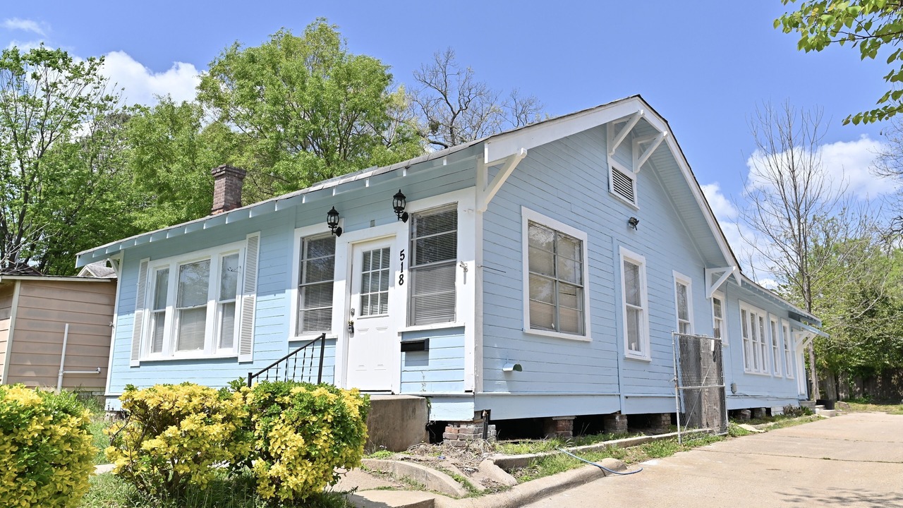 Photo of Outdoor in Highland Historic District