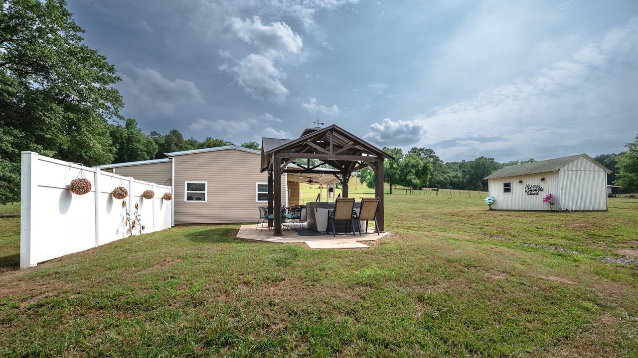 Photo of Outdoor in Hatfield