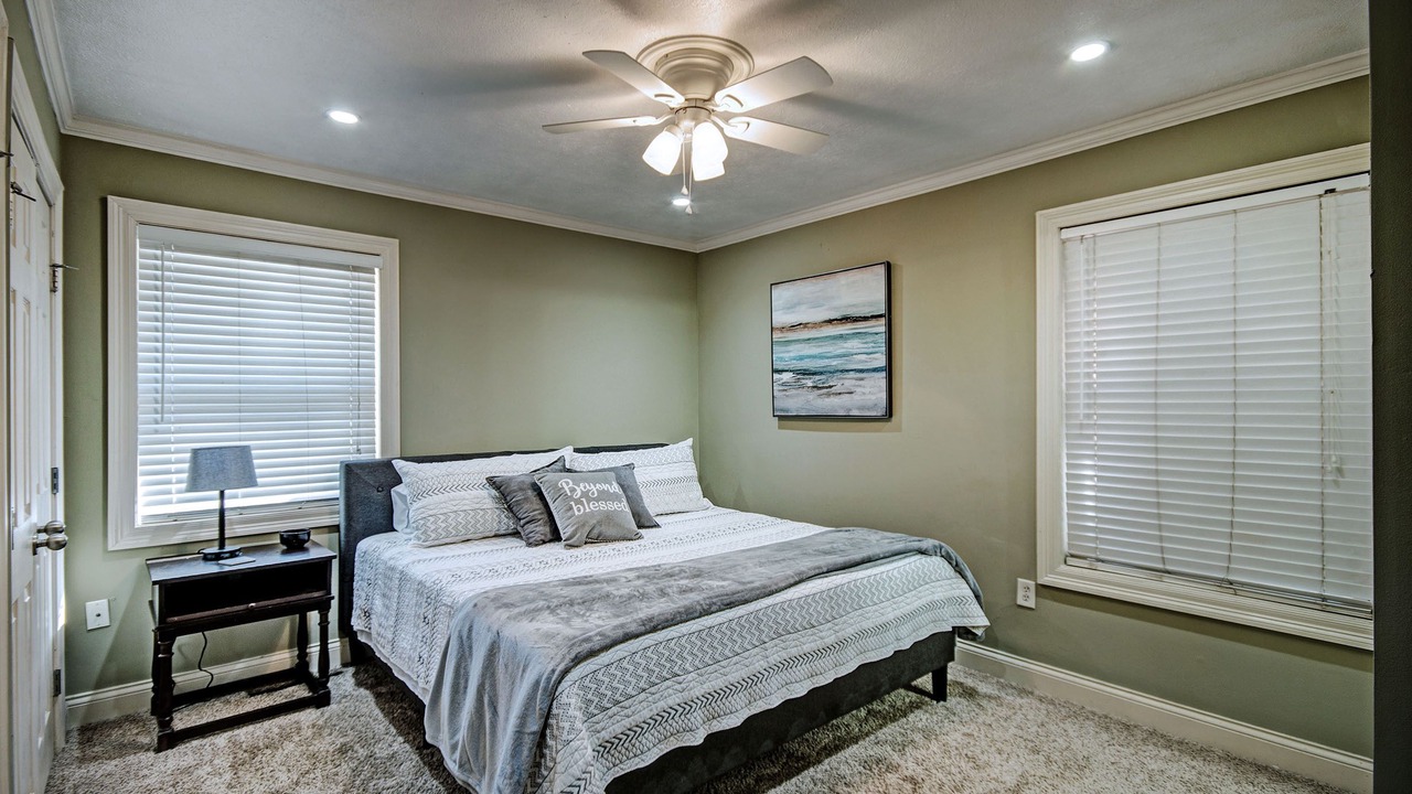 Photo of Bedroom in Tougaloo