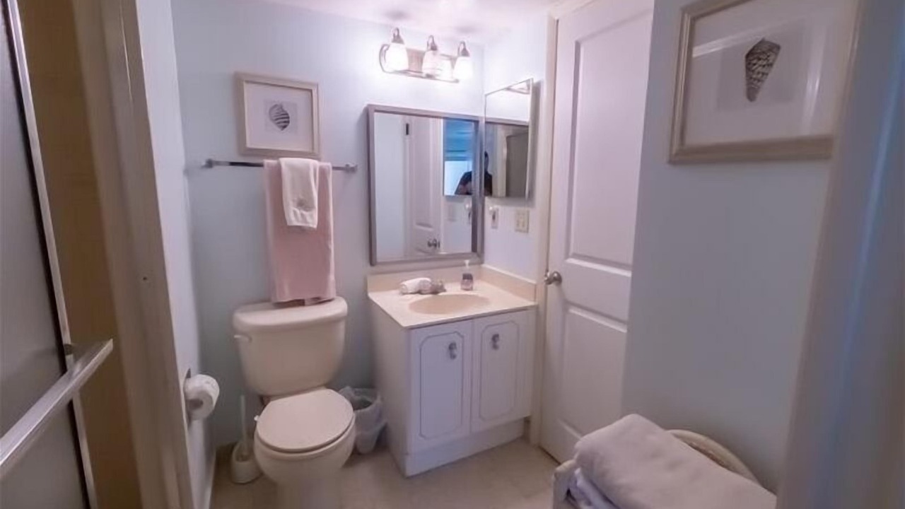 Photo of Bathroom in Ocean View Halifax Estates