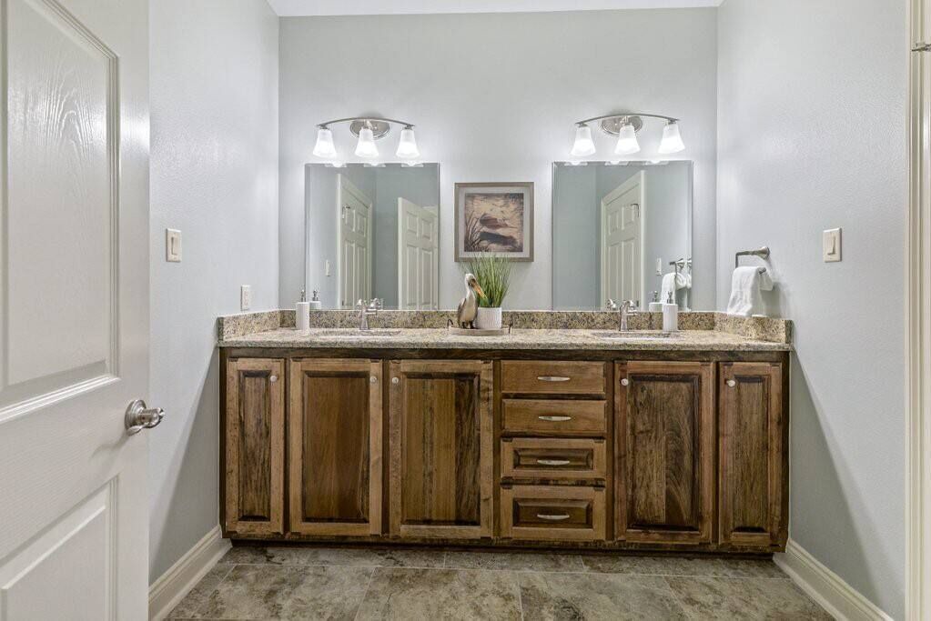 Photo of Bathroom in Hackberry